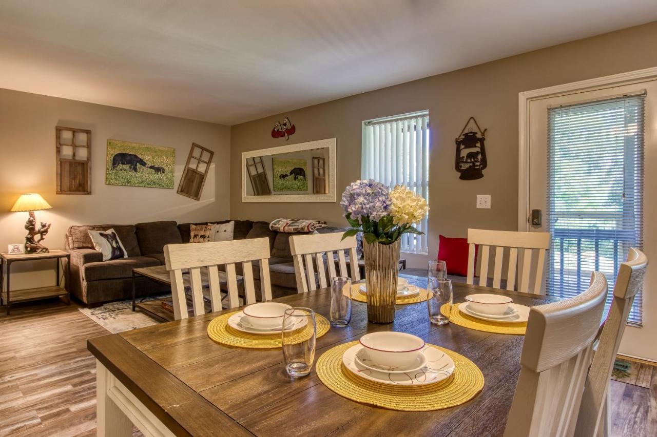 Fun & Games By Honeybearcabins 2Br/1Ba Sleeps 7 Sevierville Exterior photo